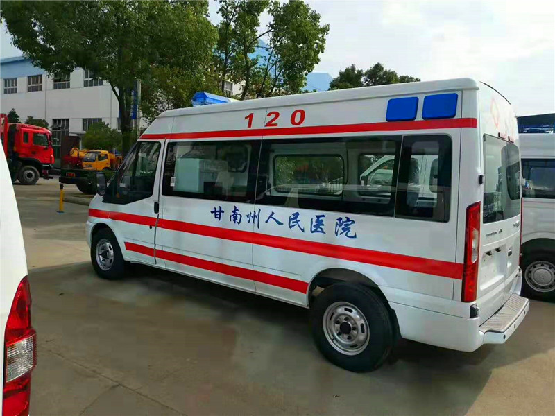 福特新世代V348长轴中顶运输型救护车