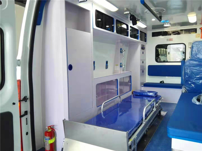 福特新世代V348长轴中顶救护车