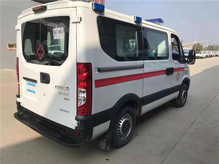 依维柯欧盛救护车（转运型）