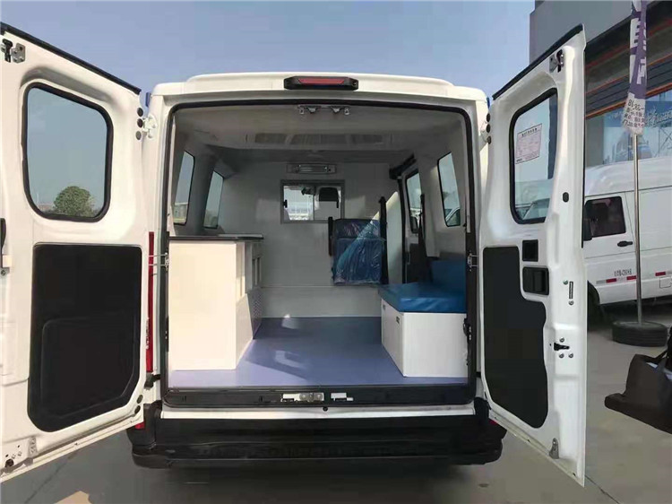 依维柯欧盛救护车（转运型）